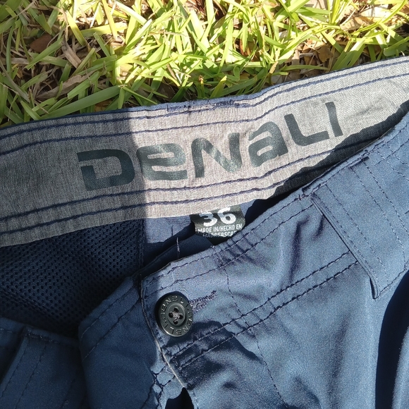Dry fit shorts - Picture 2 of 3